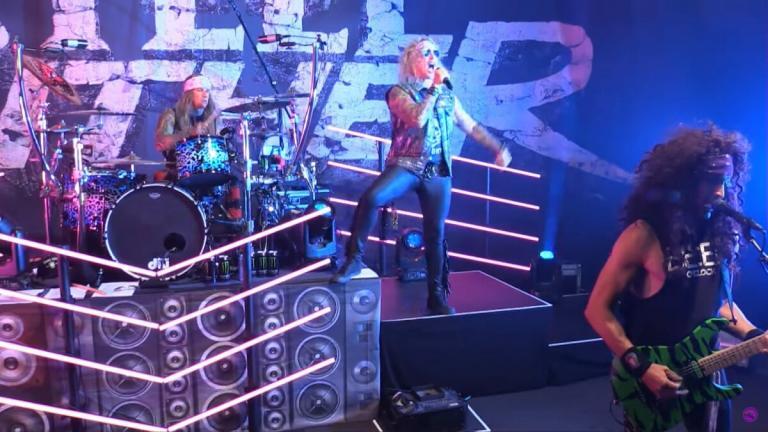 Regardez un extrait du nouveau concert de Steel Panther, Rockdown In The Lockdown