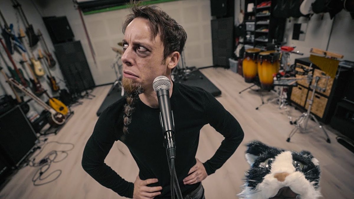 Leo Moracchioli a fait une reprise Metal de Wap de Cardi B (et ça sonne étonnamment bien…)