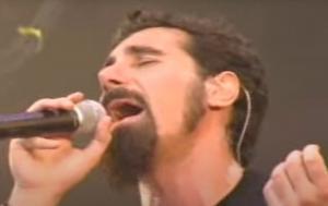 Regardez System Of A Down faire bouger tout un festival avec Chop Suey quelques jours avant la sortie de Toxicity