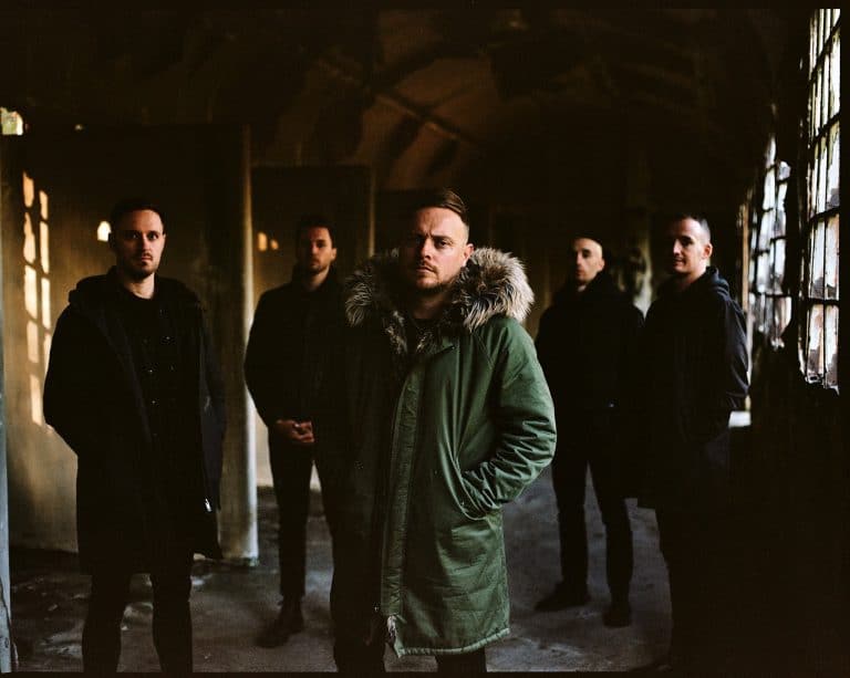 Architects sort un clip vidéo apocalyptique pour Meteor