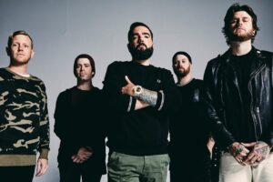 Josh Woodard de A Day To Remember quitte le groupe après que des allégations précédemment niées ont refait surface