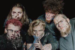 Simon Crahan de Vended dit qu&rsquo;il est un meilleur batteur que son père (Clown de Slipknot) et que Griffin Taylor deviendra meilleur que son propre père aussi