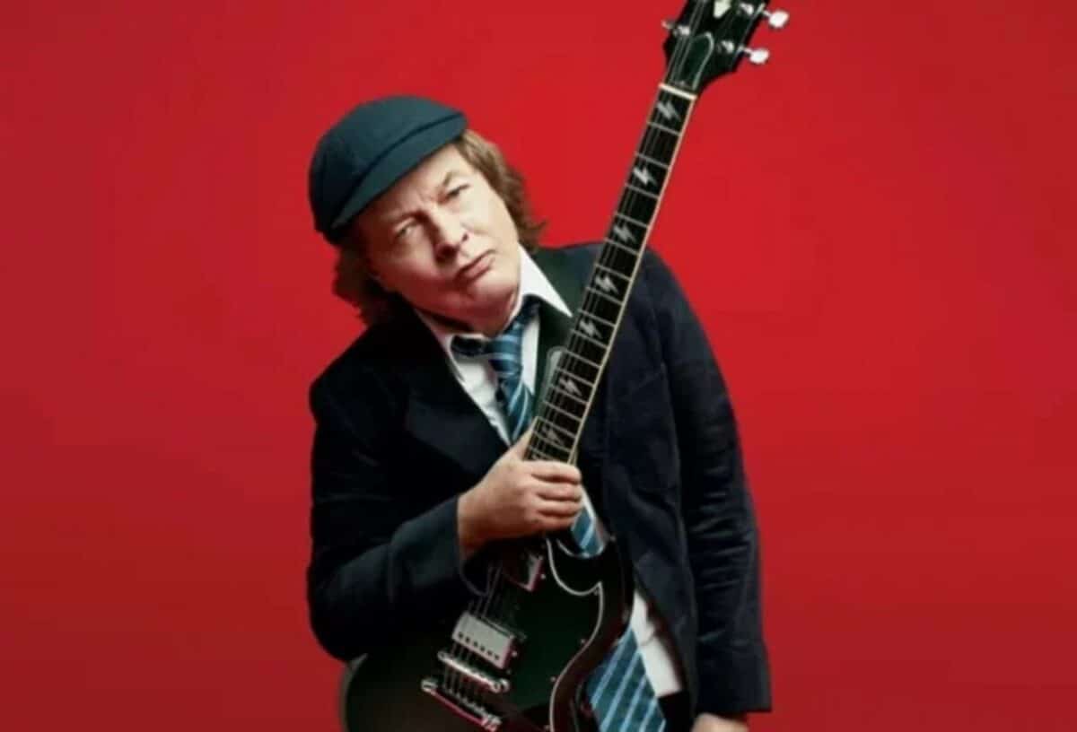 Angus Young de AC/DC : « Bon Scott pensait que Brian Johnson était le meilleur chanteur qu&rsquo;il avait entendu depuis longtemps »