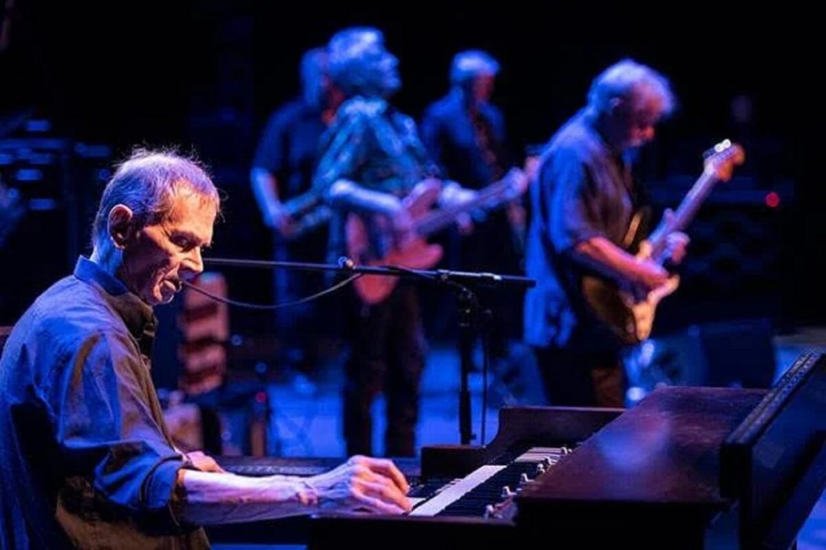 L&rsquo;ancien claviériste de Lou Reed, Foreigner et Downchild, Michael Fonfara, meurt à 74 ans