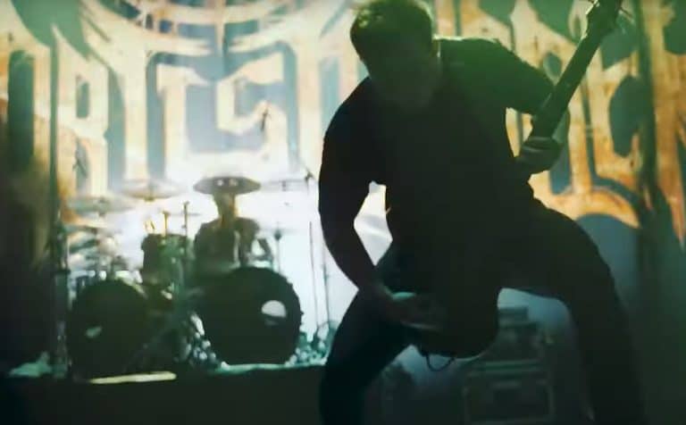 Regardez Thy Art Is Murder jouer Absolute Genocide & Coffin Dragger en live