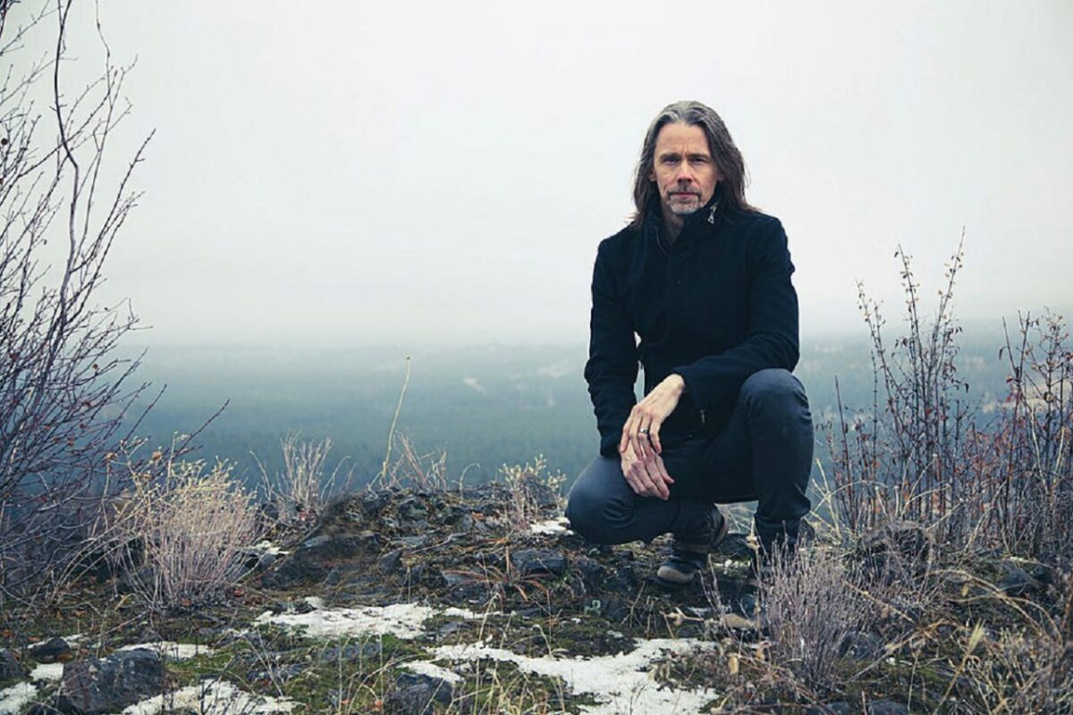 Myles Kennedy annonce son nouvel album solo, The Ides Of March (détails & single)