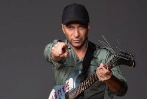 Tom Morello applaudit la chanson pro-palestinienne de Macklemore, disant qu’elle rappelle l’esprit de Rage Against The Machine