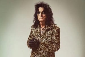 Alice Cooper ne croit pas que le Rock est mort, et dit qu’il aimerait bien que Gene Simmons s’occupe de ses impôts