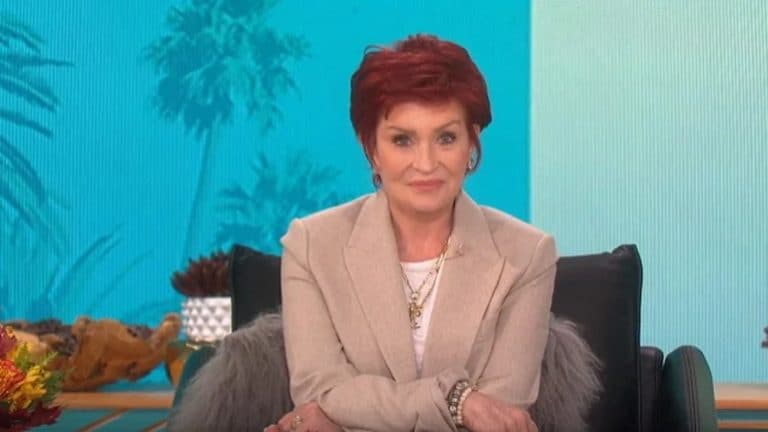 Sharon Osbourne quitte The Talk à la suite d’une discussion controversée
