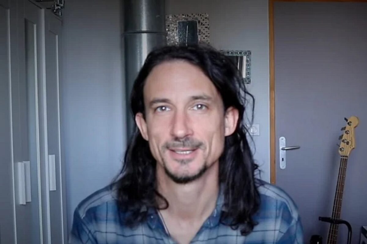 Aidez Gojira à améliorer la situation de la forêt amazonienne !