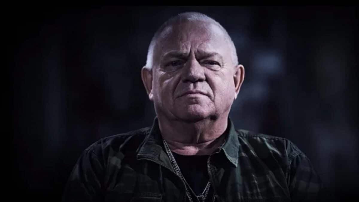 Udo Dirkschneider est « toujours en colère » contre Wolf Hoffmann pour avoir « volé » le nom de Accept