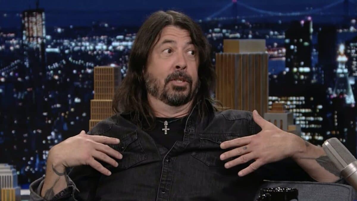 Dave Grohl a contrarié son dentiste en jouant de la batterie avec ses dents