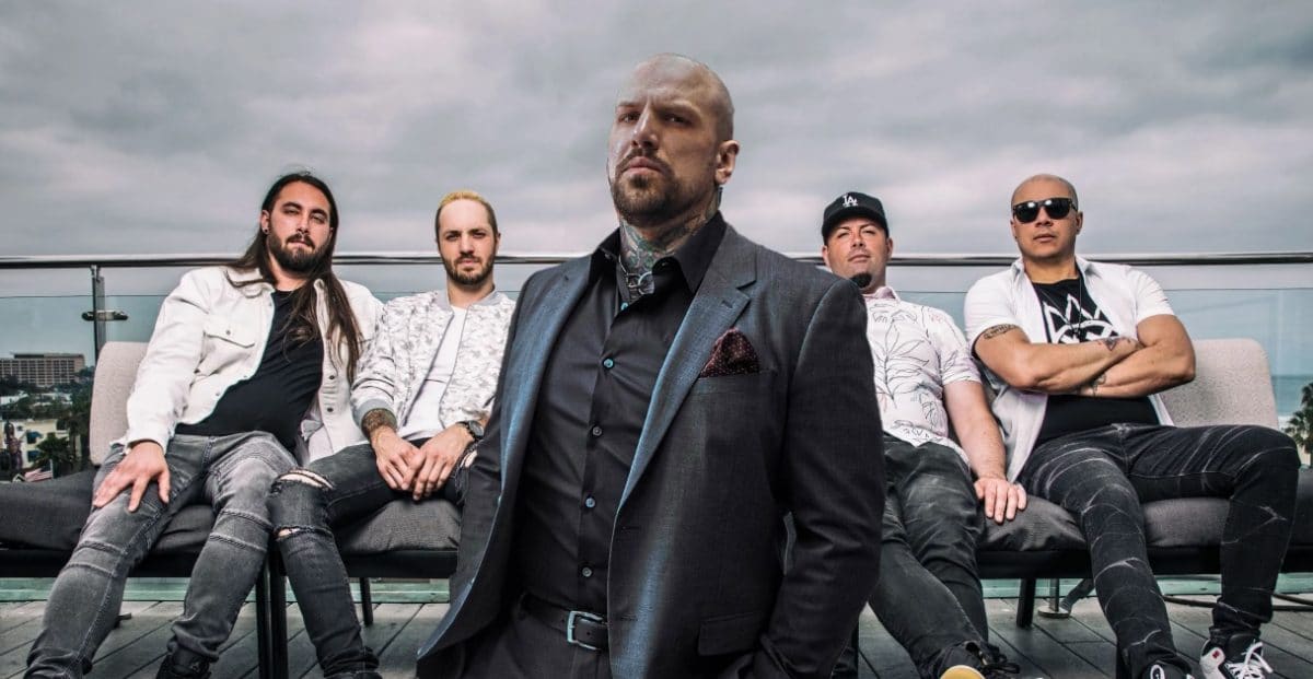 Bad Wolves dévoile la date de sortie de son nouvel album, Dear Monsters, et accuse l&rsquo;ex-frontman Tommy Vext de comportement abusif