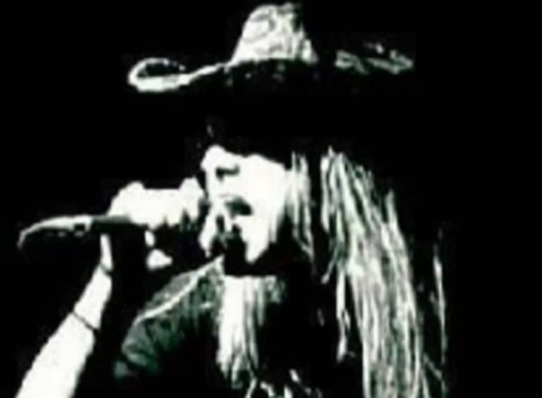 L’ancien chanteur de Skid Row, Johnny Solinger, est mort à 55 ans