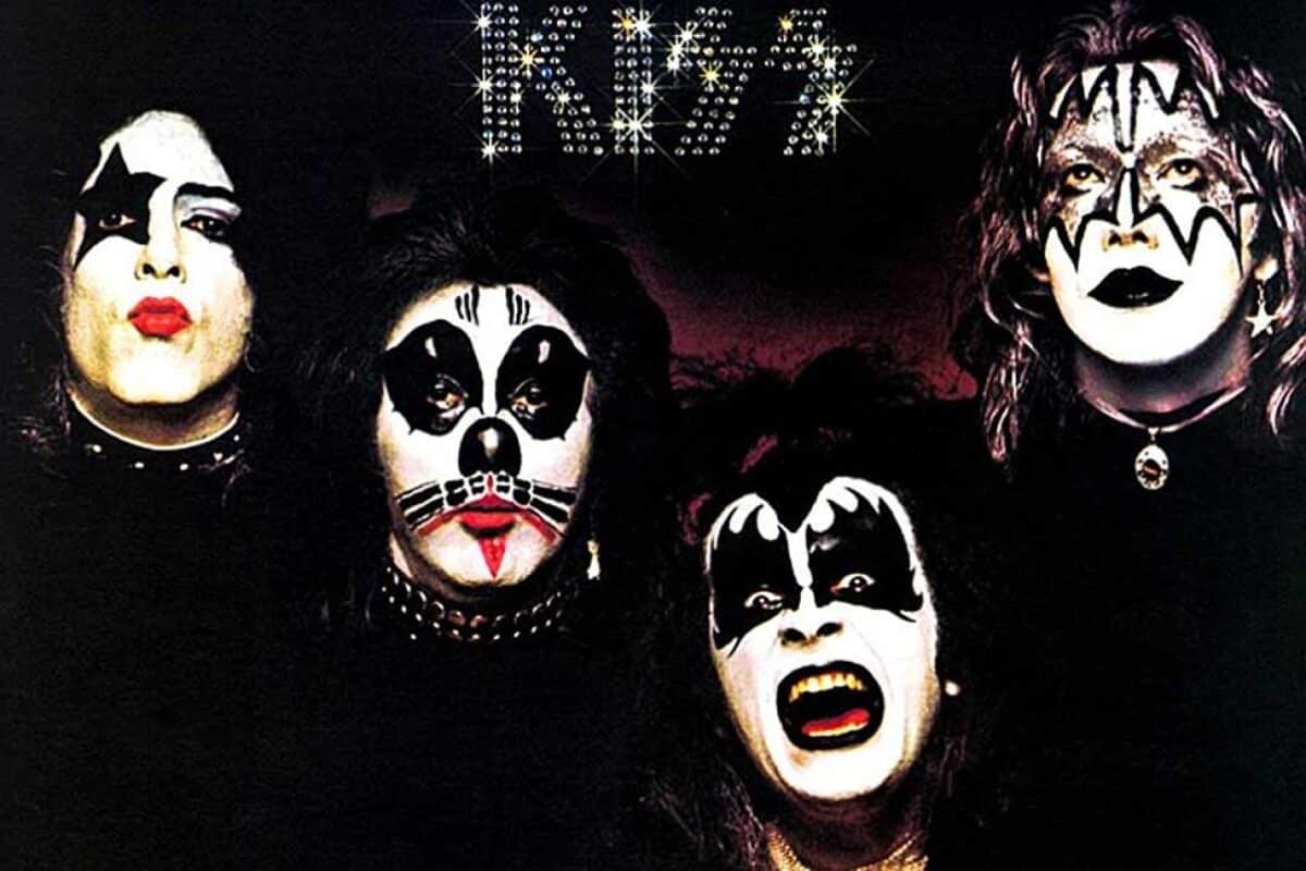 Paul Stanley de Kiss déclare qu&rsquo;il n&rsquo;a « jamais été un fan » des premiers albums du groupe