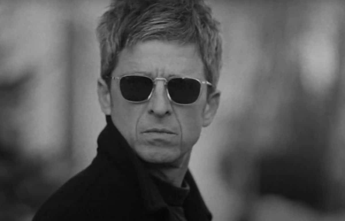 Noel Gallagher pense qu’il n’y aura jamais un autre Oasis parce que “les jeunes de la classe ouvrière” ne peuvent pas s’offrir de guitares de nos jours