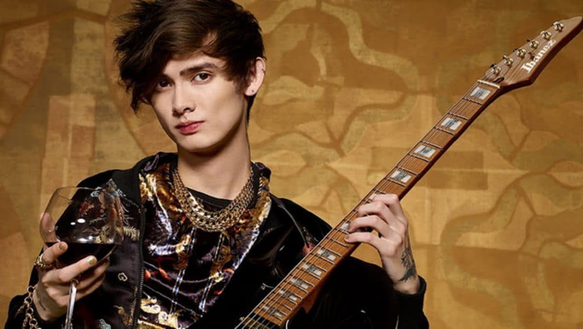 Les 6 plus grands « héros de la guitare » de la dernière décennie