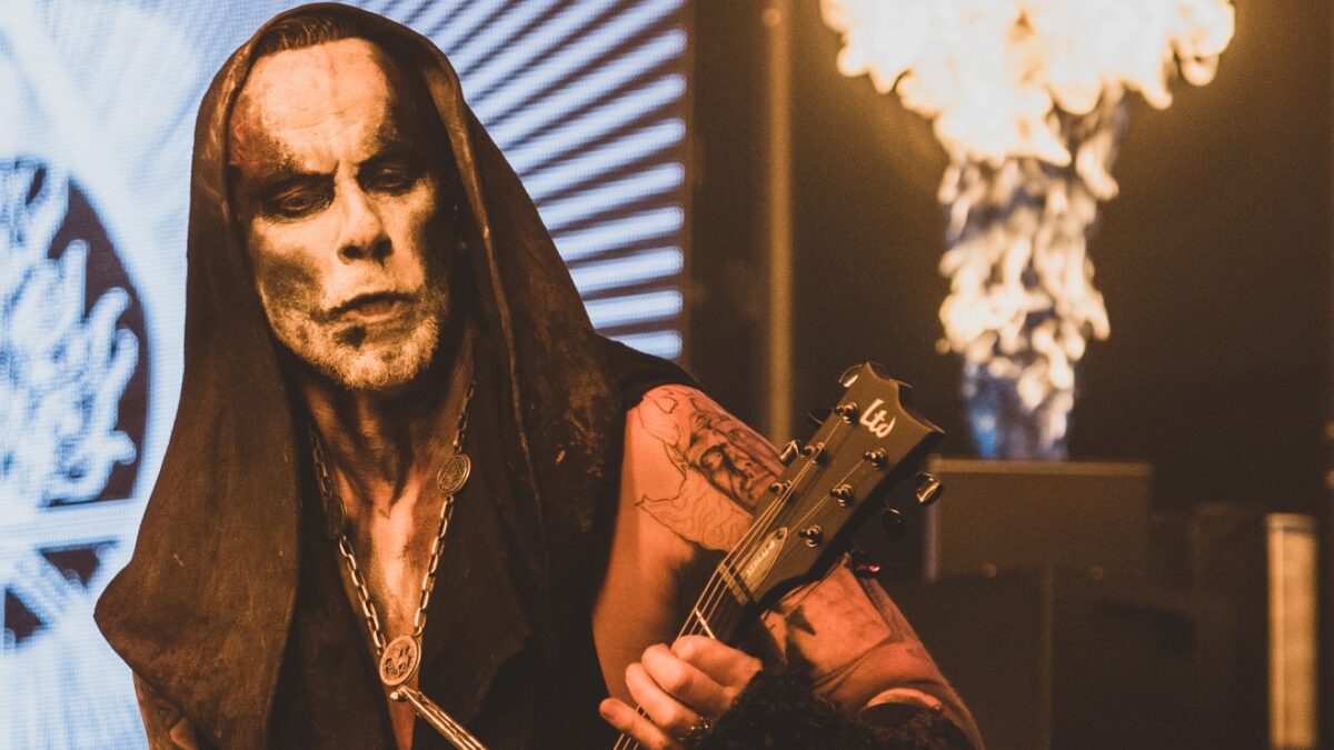 Behemoth annule son concert en Inde : “De nombreuses menaces crédibles” forcent le groupe à renoncer à Bangalore