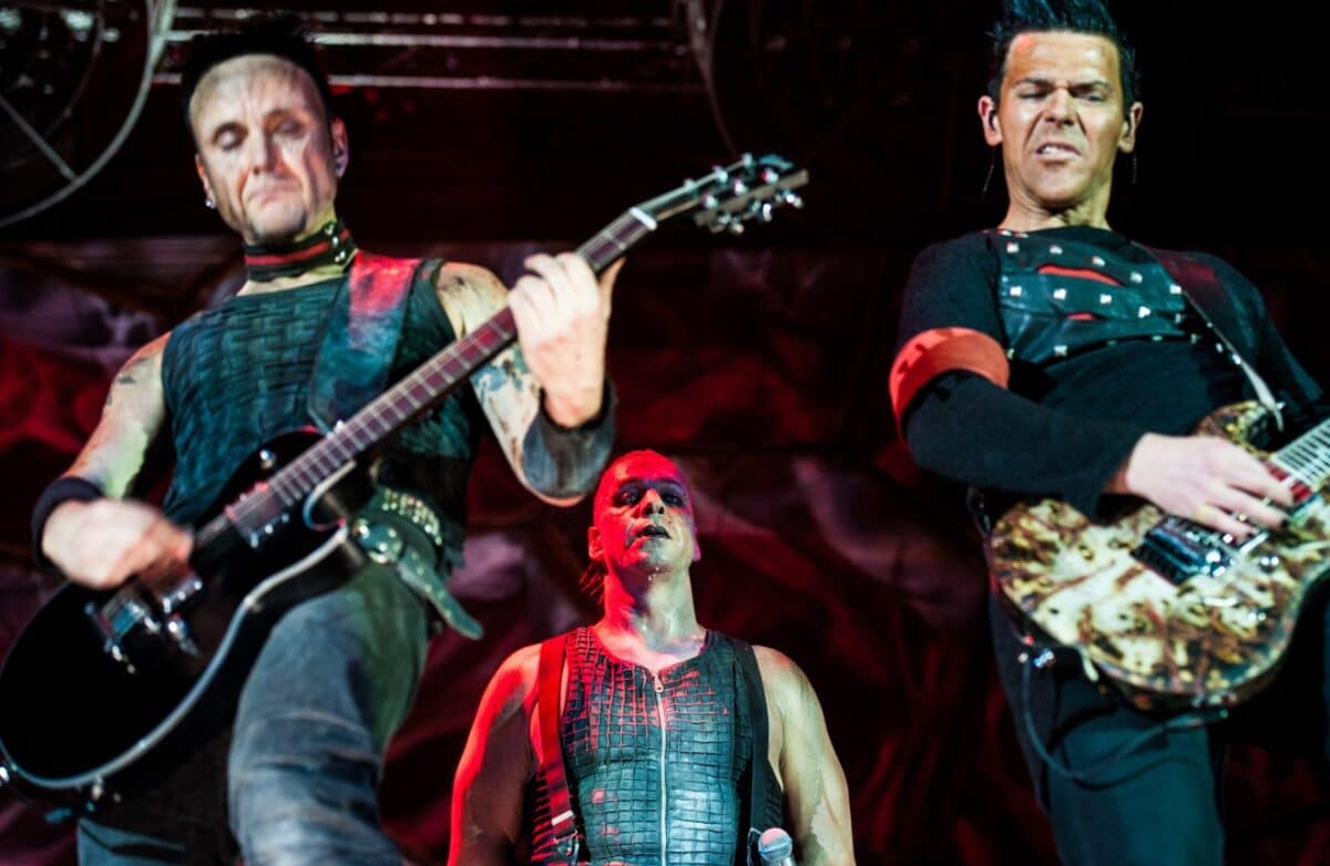 6 paires de groupes de Metal dont vous ne soupçonniez pas la liaison !