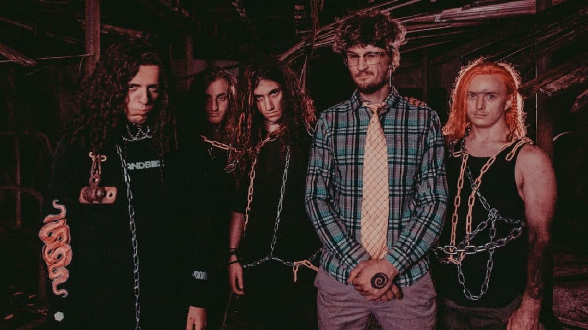 Tallah sort Vanilla Paste, un single de Nu Metal épique avec de nombreux invités