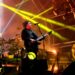 “Un système motivé par la cupidité” : Robert Smith de The Cure critique la tarification dynamique des concerts