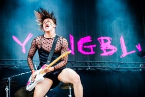Yungblud nommé trois fois aux Grammy Awards 2026 : “Pendant des années, on m’a dit de baisser les guitares”