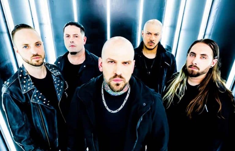 Bad Wolves dévoile un nouveau single, House Of Cards !