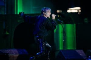 Bruce Dickinson de Iron Maiden : “Nous ne changeons jamais ce que nous faisons en réponse à une pression extérieure”