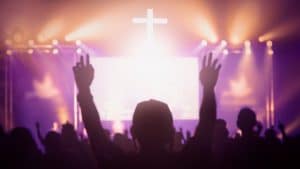 “Je ne l’avais pas vu depuis longtemps, et je le regrette” : Jimmy Page (Led Zeppelin) pleure Chris Dreja, pilier discret des Yardbirds