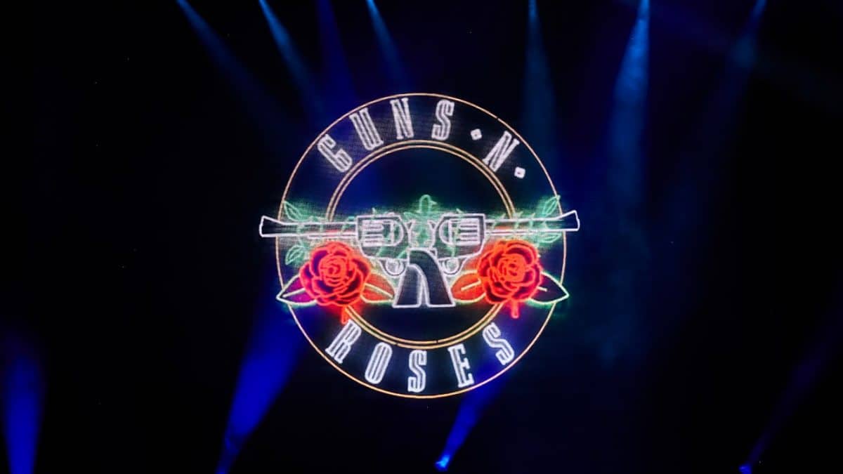 Guns N’ Roses annonce un nouvel EP, Hard Skool !