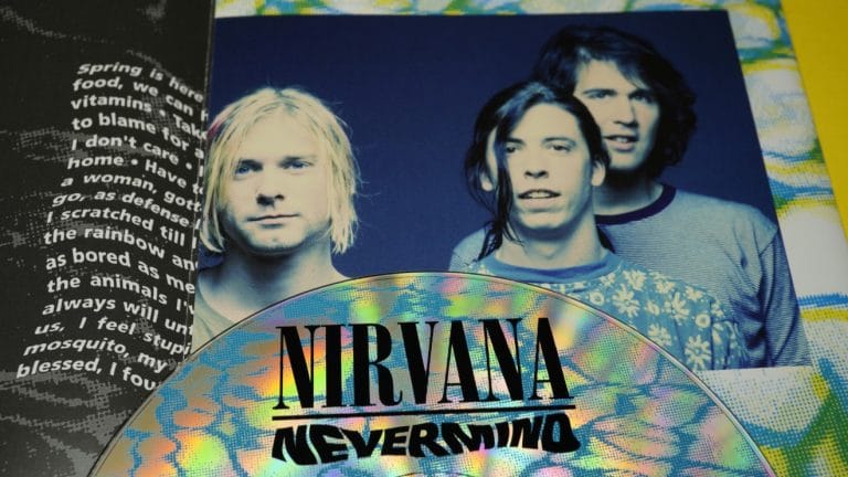 Nirvana : Dave Grohl à propos de Smells Like Teen Spirit : “Nous avons juste pensé que c’était une autre chanson cool pour l’album”