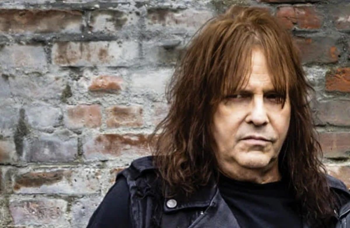 L&rsquo;ex-guitariste de Manowar, Ross The Boss, fustige Joey Demaio et déclare que les réenregistrements des albums du groupe sont « nuls »