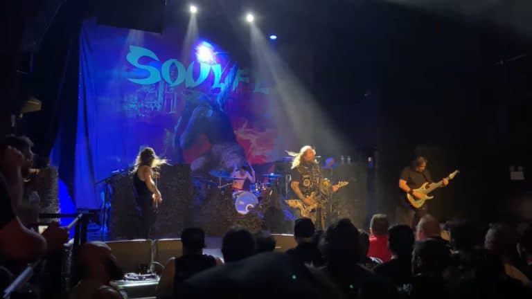 Regardez Soulfly interpréter sa nouvelle chanson, Filth Upon Filth, à New York !