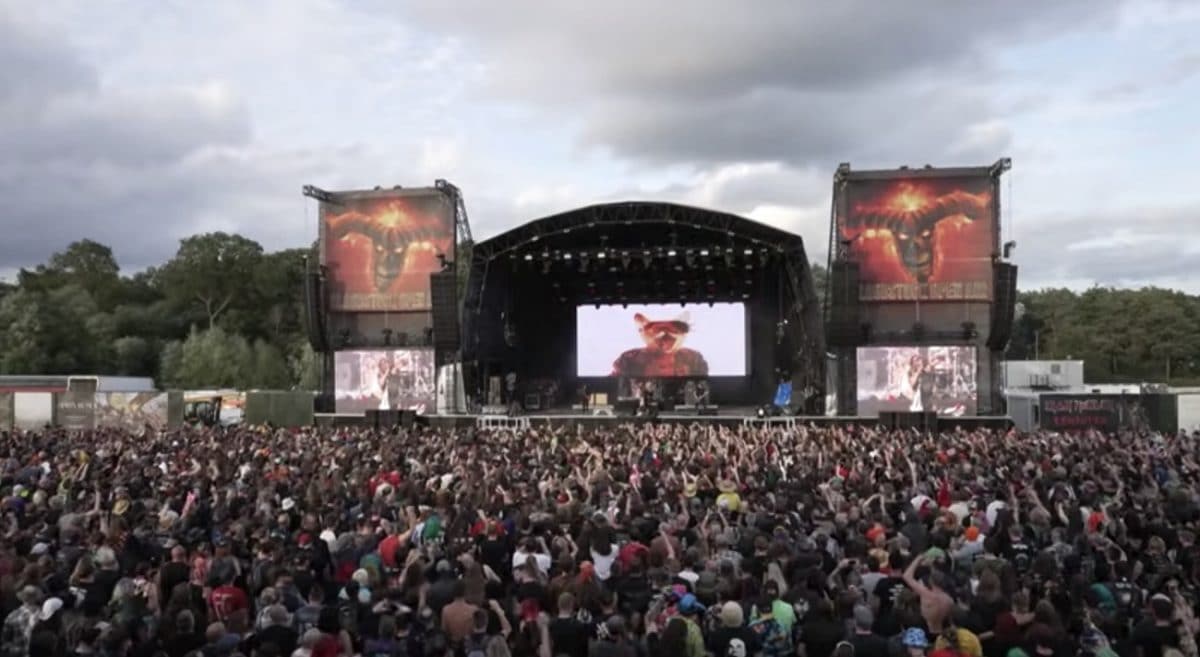 Une organisatrice du Bloodstock critiquée pour ses “commentaires transphobes”, certains membres du personnel du festival démissionnent