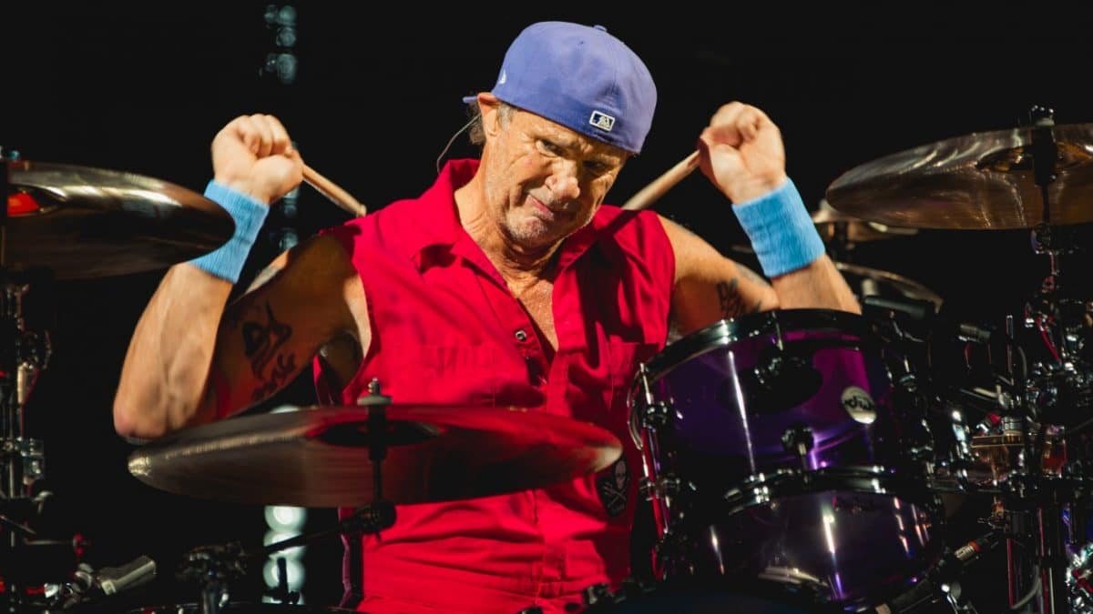 Red Hot Chili Peppers : Chad Smith à propos du nouvel album : “Ça ressemble aux Red Hot Chili Peppers, mais c’est différent et nouveau, et pour moi c’est génial”