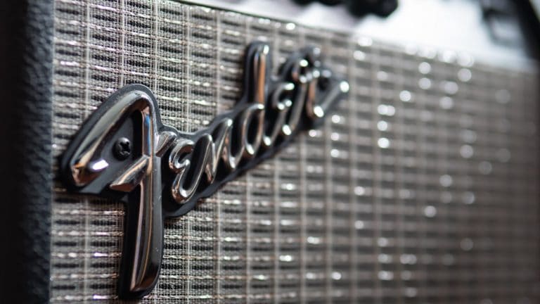 Selon Fender, 16 millions d’Américains ont commencé à apprendre à jouer de la guitare au cours des deux dernières années