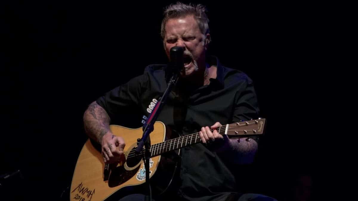 Top 8 des chansons principalement acoustiques de groupes de Metal !
