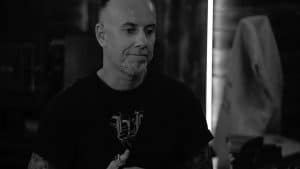 Nergal de Behemoth dit qu’Anthony Kiedis des Red Hot Chili Peppers l’a inspiré à dire “non” aux fans envahissants