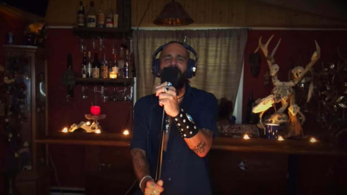 Times Of Grace sort une « vidéo live » pour The Burden Of Belief
