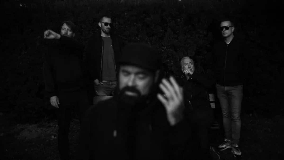 Ulver pleure la perte de son membre de longue date Tore Ylwizaker