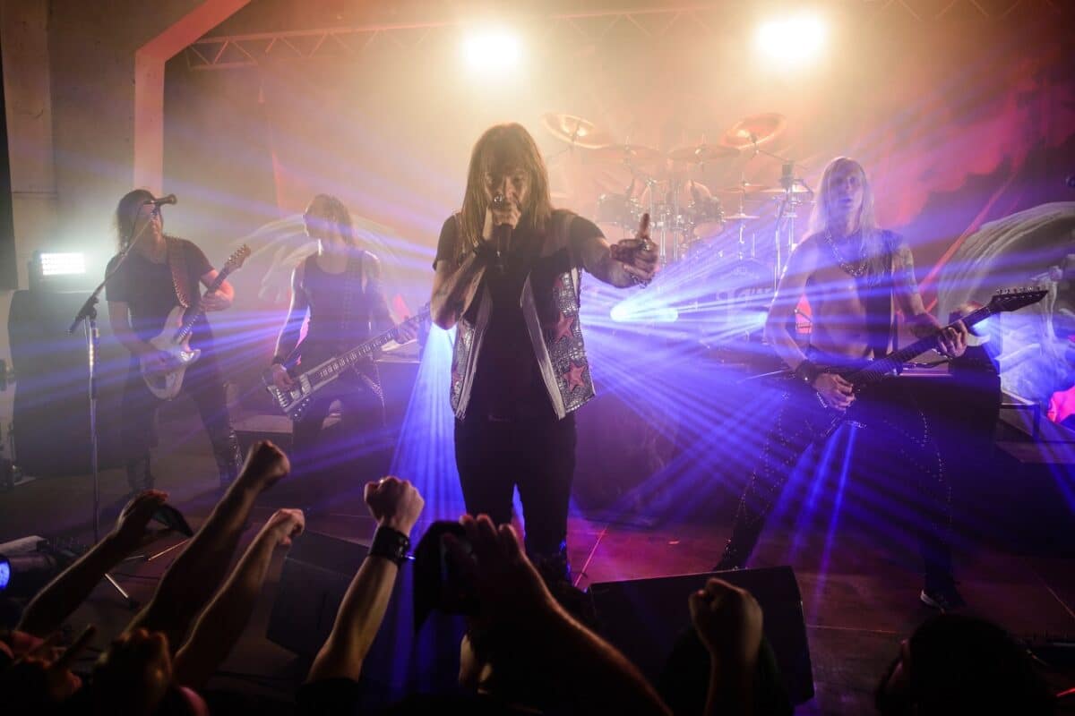 HammerFall fait équipe avec ses fans au Sweden Rock Festival