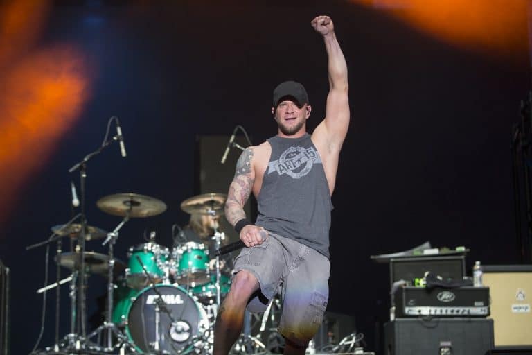 All That Remains annonce le retour du bassiste Matt Deis pour les prochains concerts du groupe