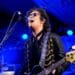 « Je n’ai vraiment pas le choix » : Glenn Hughes contraint de quitter la scène