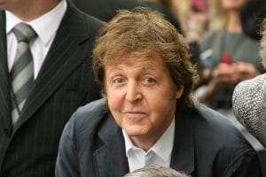 Paul McCartney admet que l’argent était le principal moteur des Beatles : “Plus il y avait d’argent, mieux c’était”