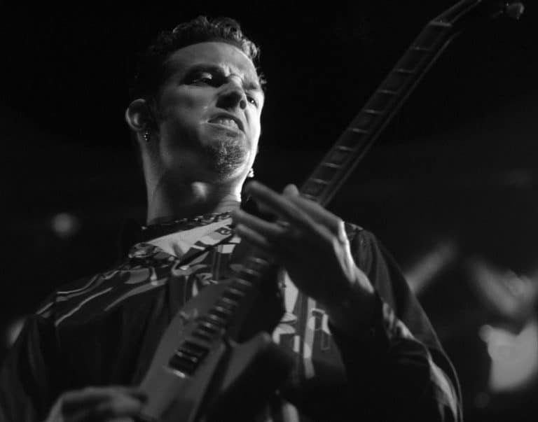 Les 10 meilleurs riffs de guitare de 2021, d’après Guitar World