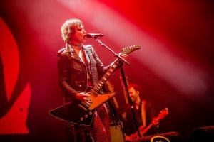 Lzzy Hale d’Halestorm dit que la frontwoman de The Warning “l’a remplie de passion et d’inspiration”