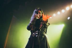 Cristina Scabbia, de Lacuna Coil, publie un message inspirant à l’occasion de la Journée internationale des femmes : “Je n’ai jamais eu l’impression de ne pas être à ma place”