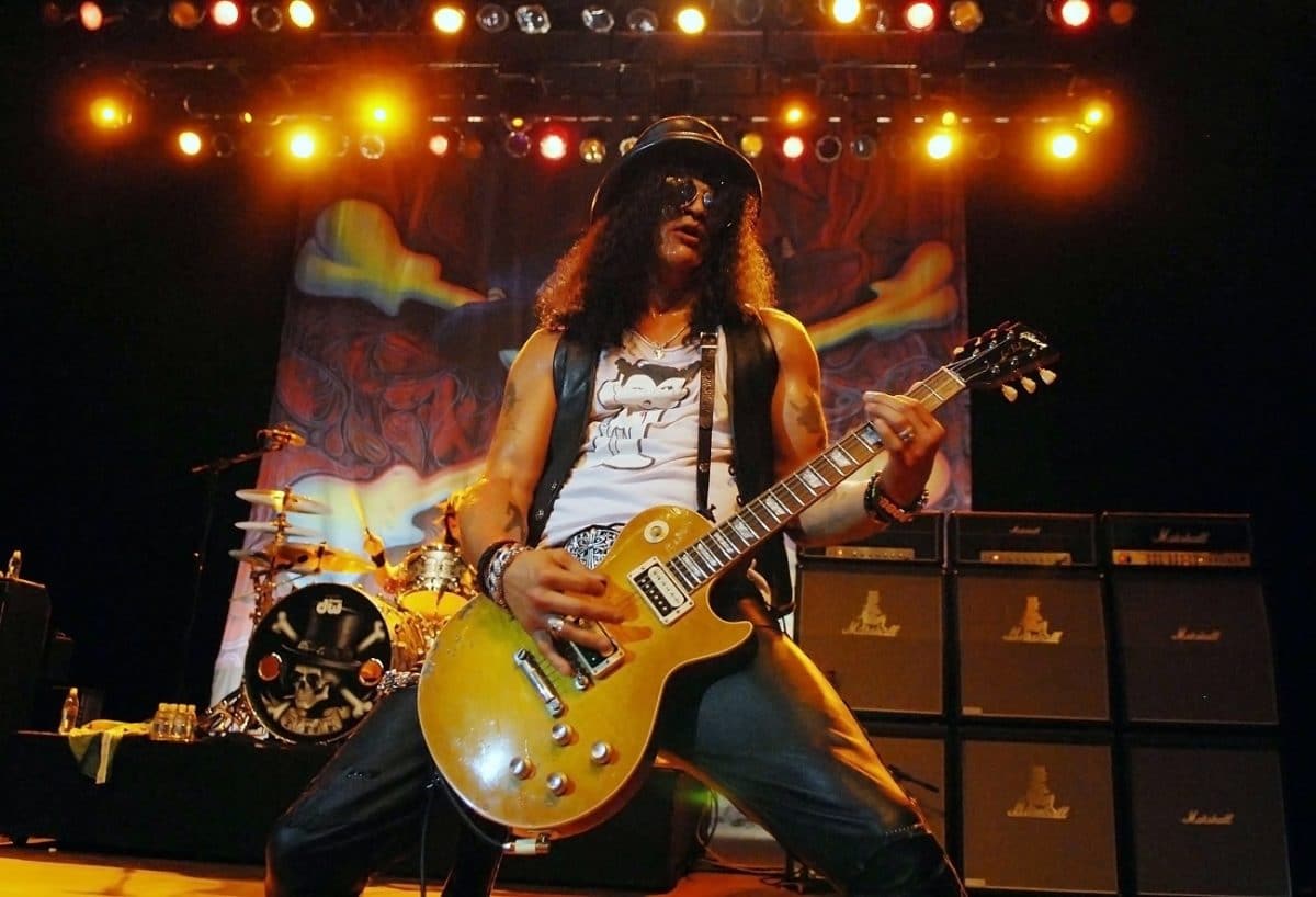 Slash est “le guitariste le plus extraordinaire de la planète”… selon Duff McKagan