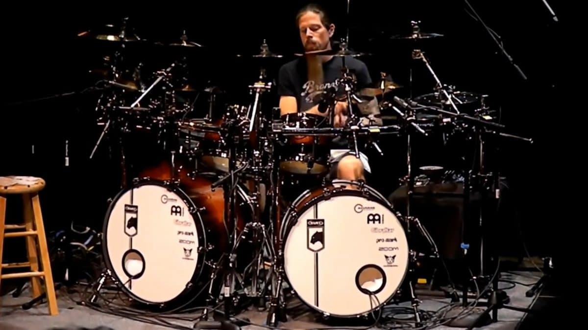 Chris Adler (ex-Lamb of God) lance un nouveau groupe : Shallow Rising