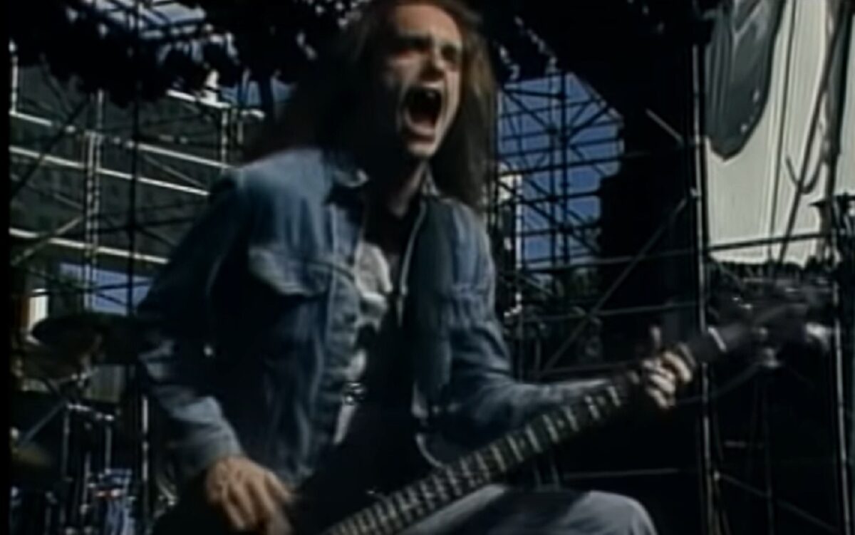 « Je déteste ton groupe. Vous n’êtes qu’une copie de Slayer » : l’étonnante critique de Cliff Burton contre Possessed